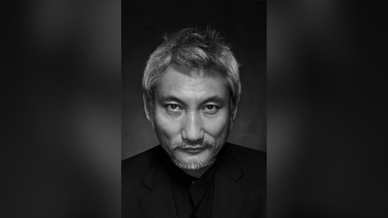 칼은 빨라도, 관객의 눈은 기다려야 한다 | MovieLAB LAB