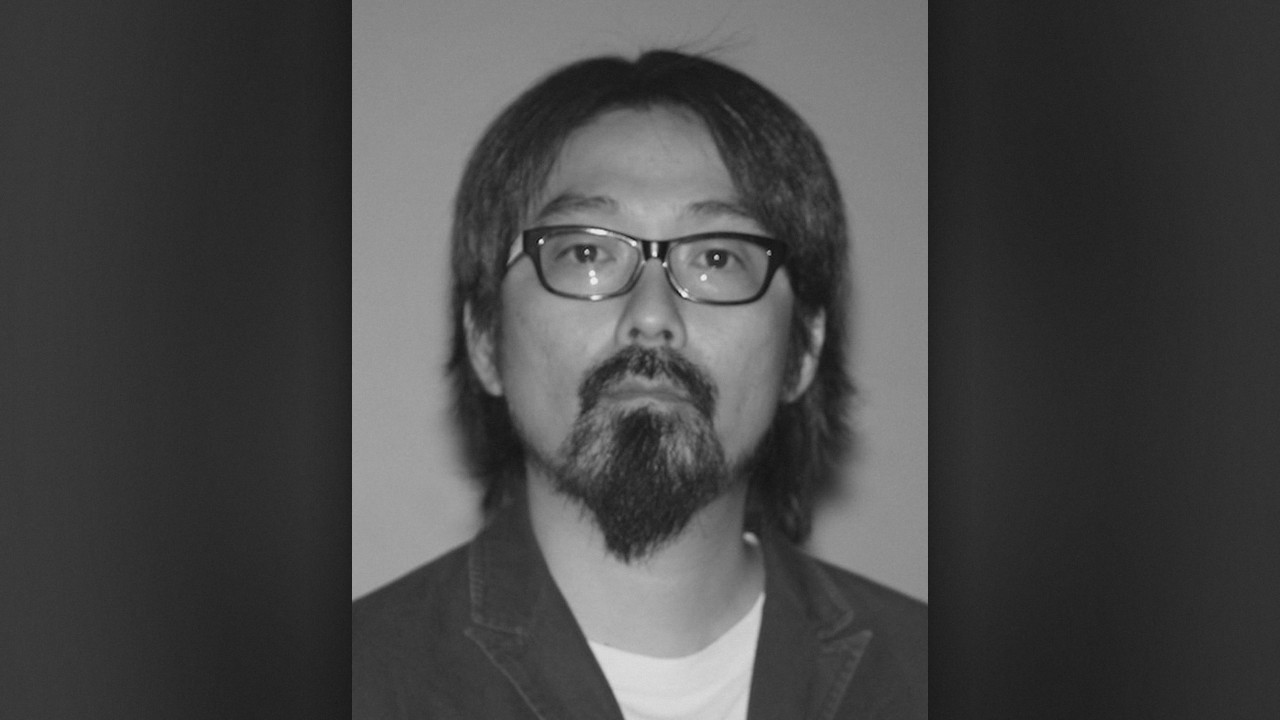 배우가 눈치를 보지 않도록 얼굴을 가린 감독 | MovieLAB LAB